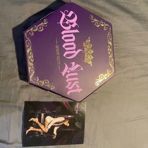 BNIB Jeffree Star Blood Lust palette